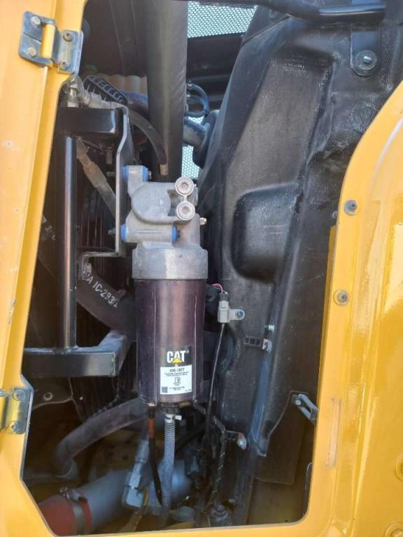 Caterpillar 980 (Abu Dhabi) Photo 15