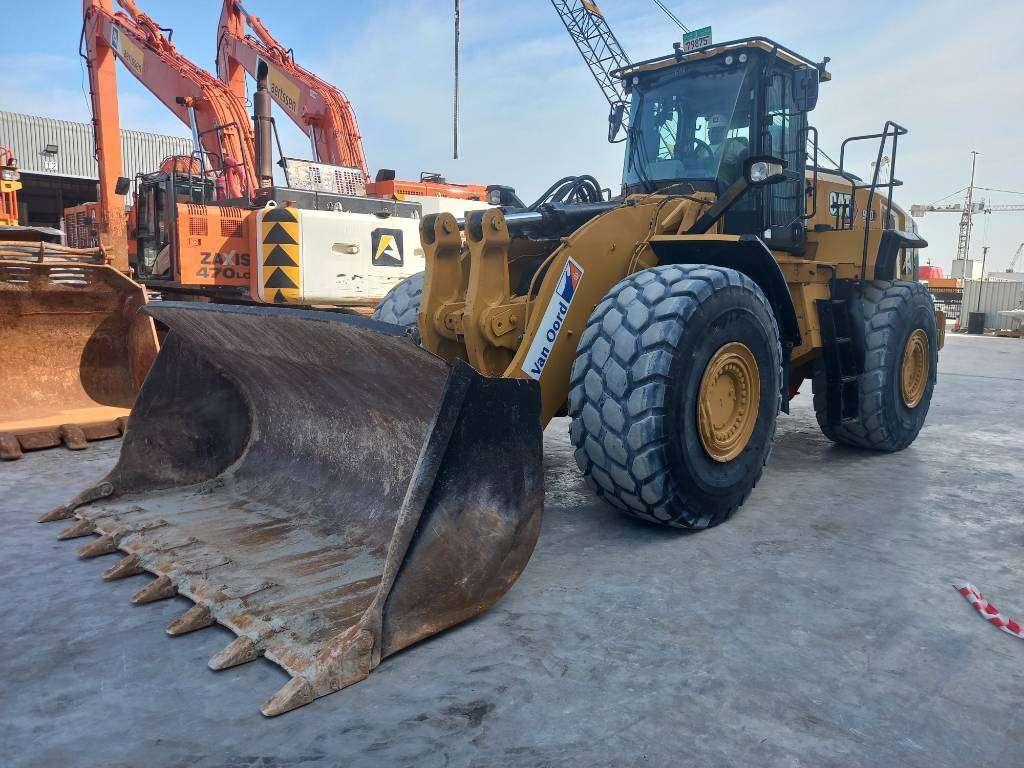 Caterpillar 980 (Abu Dhabi) Photo 7