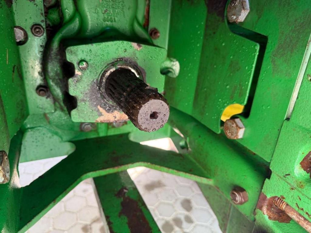 John Deere 8230 PowerShift - NO TLS Photo 23