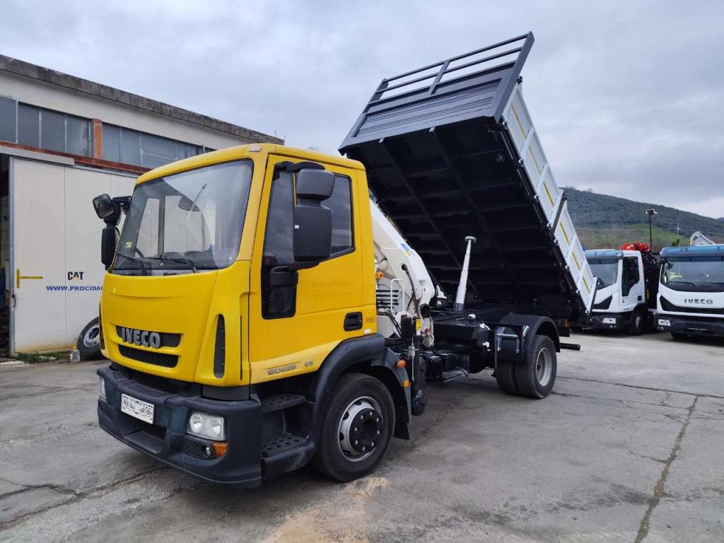 Iveco EUROCARGO 120E28P Photo 18