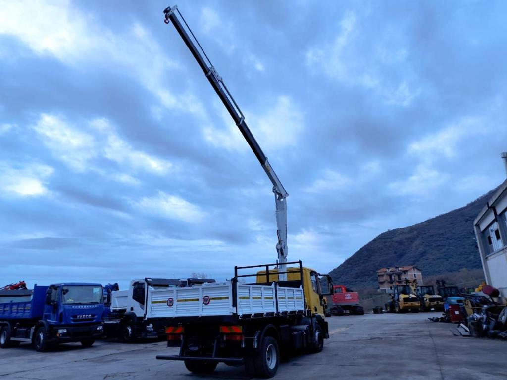 Iveco EUROCARGO 120E28P Photo 22