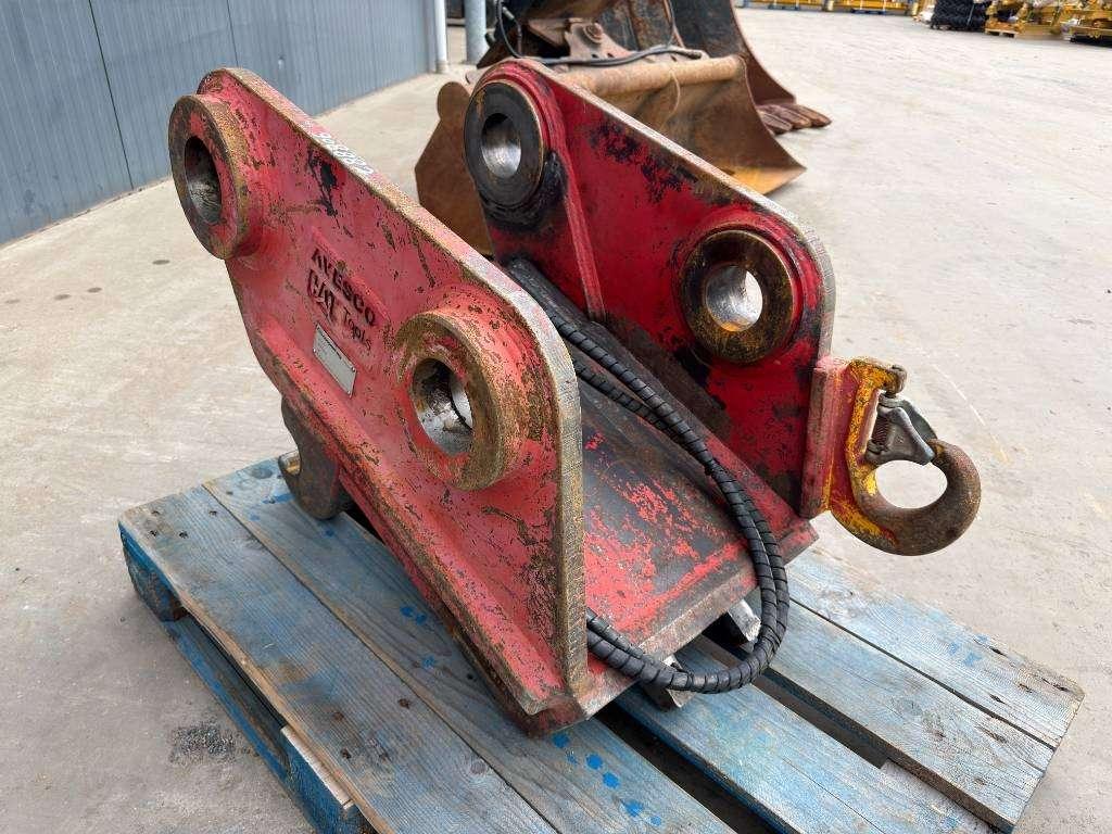 BMT Baumaschinen SW3 - 324D / 325D / 329D / 329E / 330 Photo 3