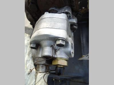 Pompe hydraulique de servomécanisme pour Fiat Kobelco W270 en vente par OLM 90 Srl