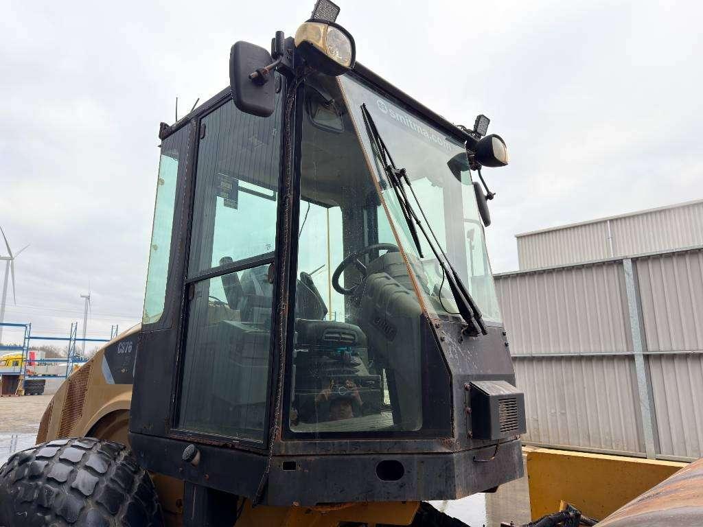 Caterpillar CS76 XT Photo 13