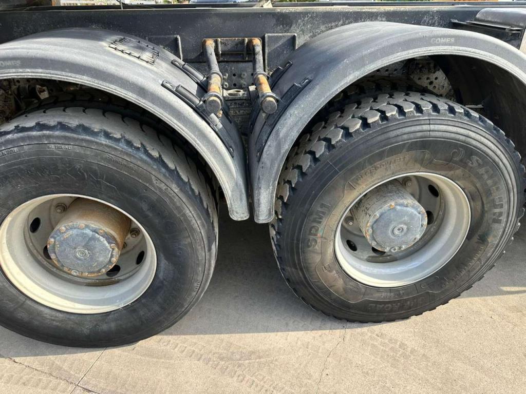 Mercedes-Benz Arocs 4151 Photo 16