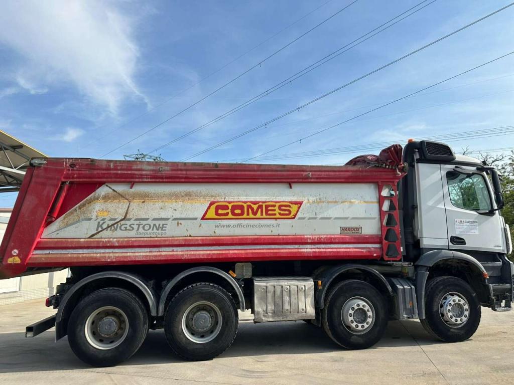 Mercedes-Benz Arocs 4151 Photo 4