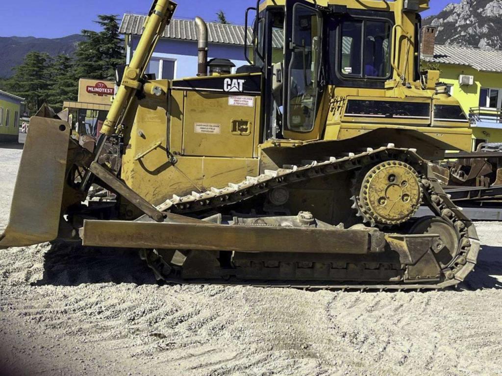 Caterpillar D6R series II STD Photo 2