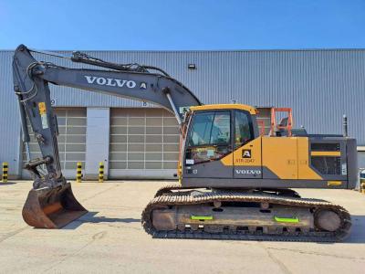 Volvo EC220EL en vente par Aertssen Trading