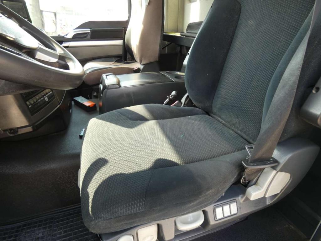 Man TGS 32.400 Photo 10