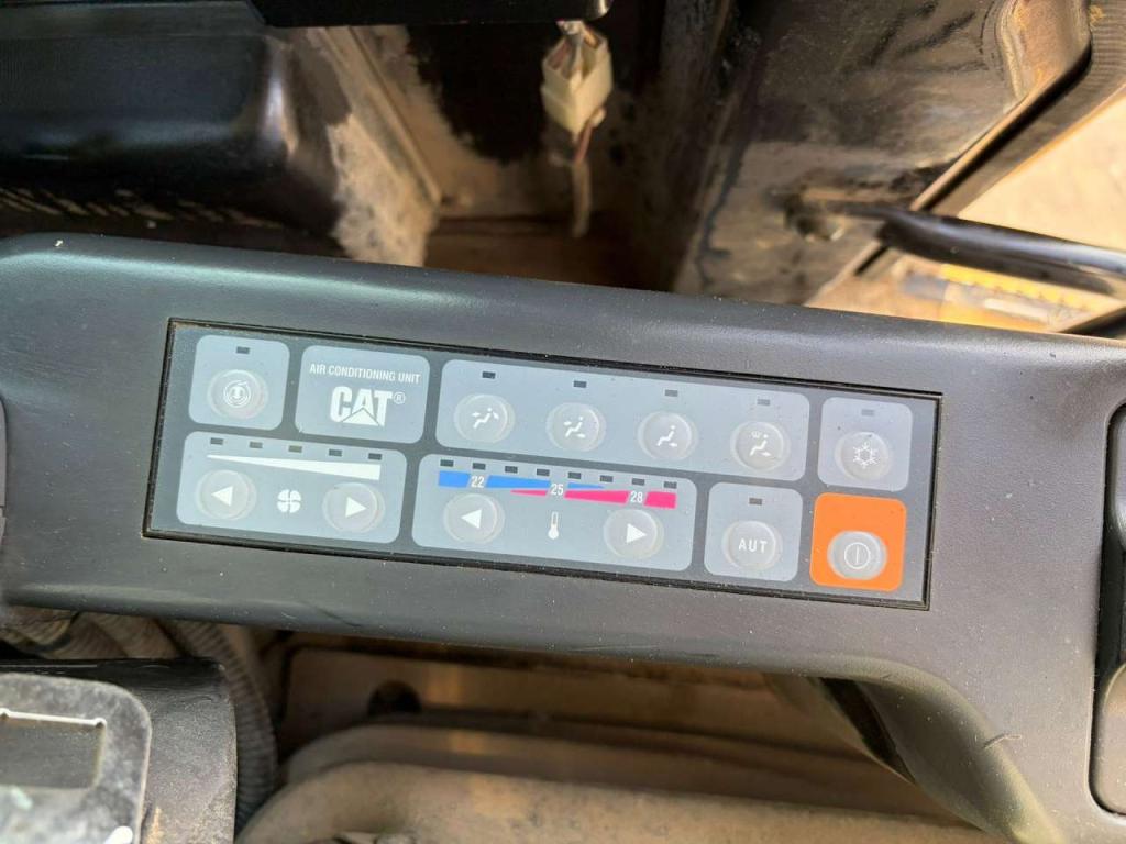 Caterpillar 314DLCR - Front Blade Photo 25