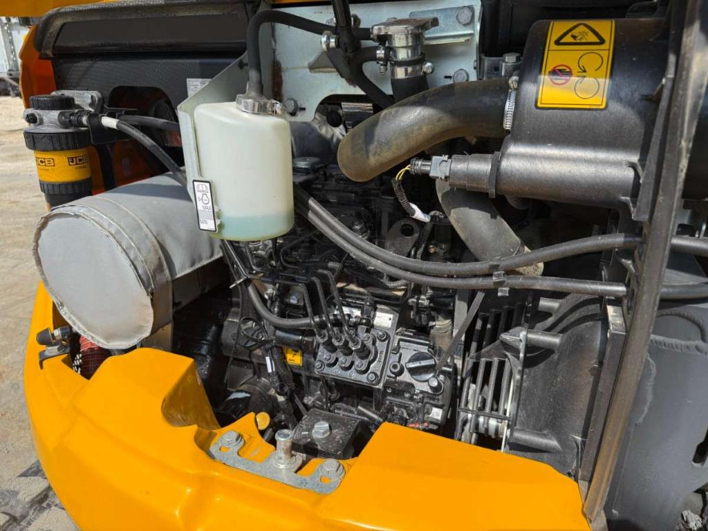 JCB 35 Z-1 Photo 8