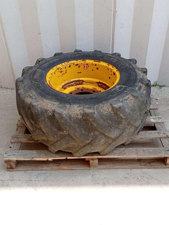 Manitou 400/70-20 Photo 1