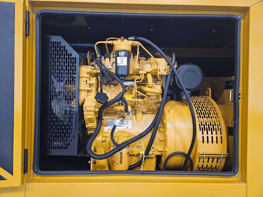 CAT DE65GC - 65 kVA Stand-by Generator Set - DPX-18206 Photo 13