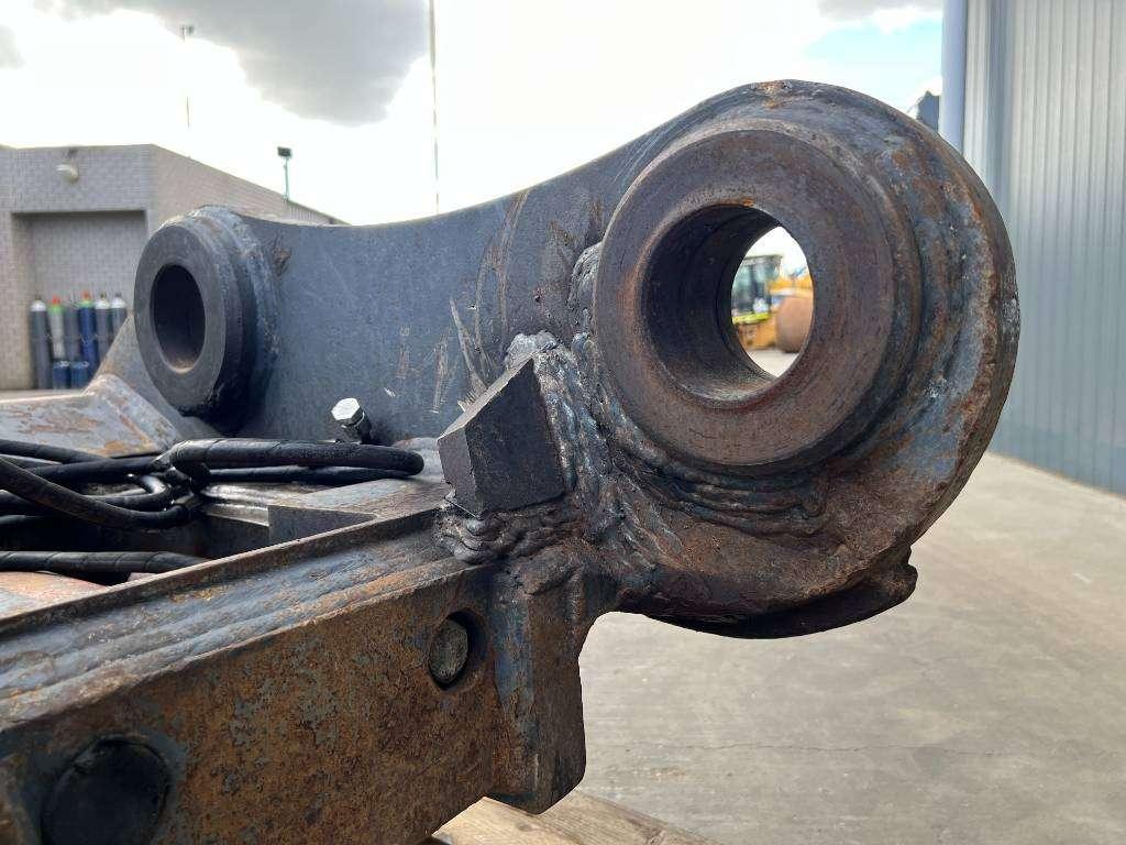 Miller Caterpillar 325 / 329 Geith Photo 17