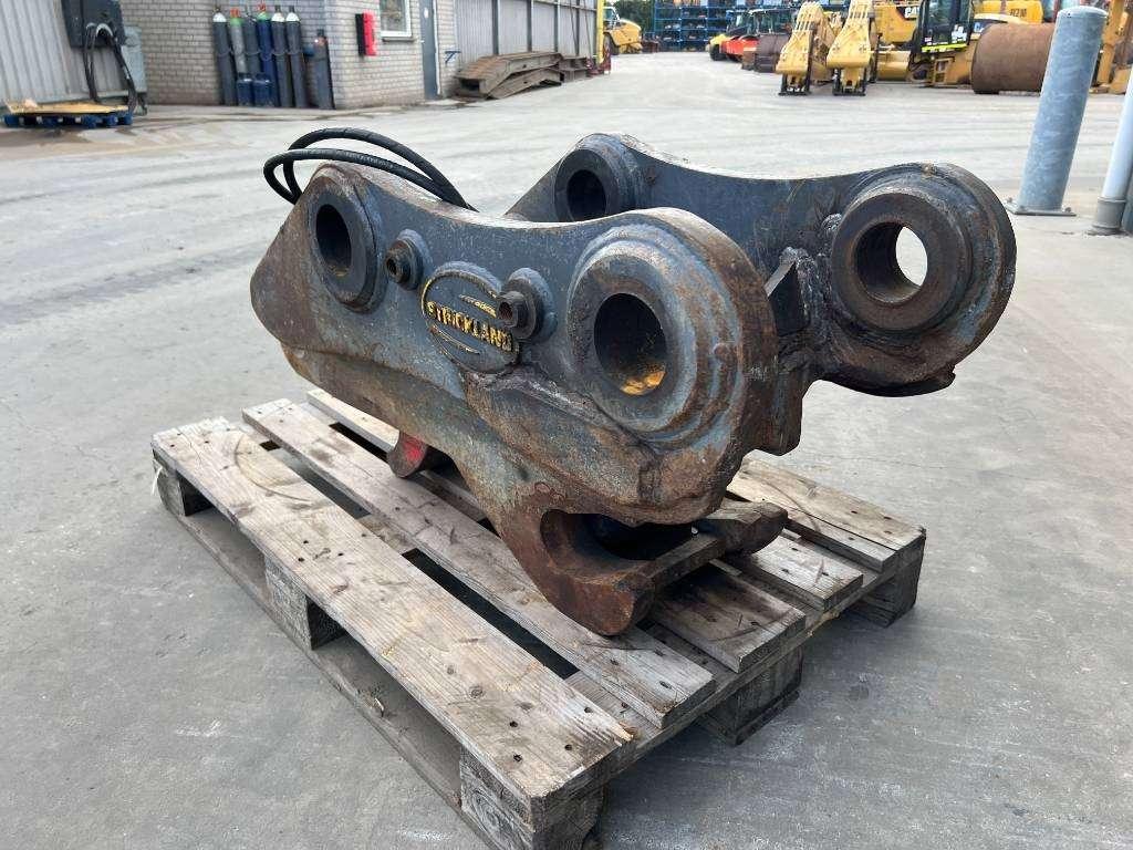 Miller Caterpillar 325 / 329 Geith Photo 7