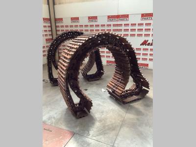 Chenille fer pour Hitachi ZX 135US-7 en vente par Massucco T. Srl Area Ricambi