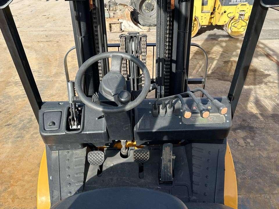 XCMG FD35T Photo 16
