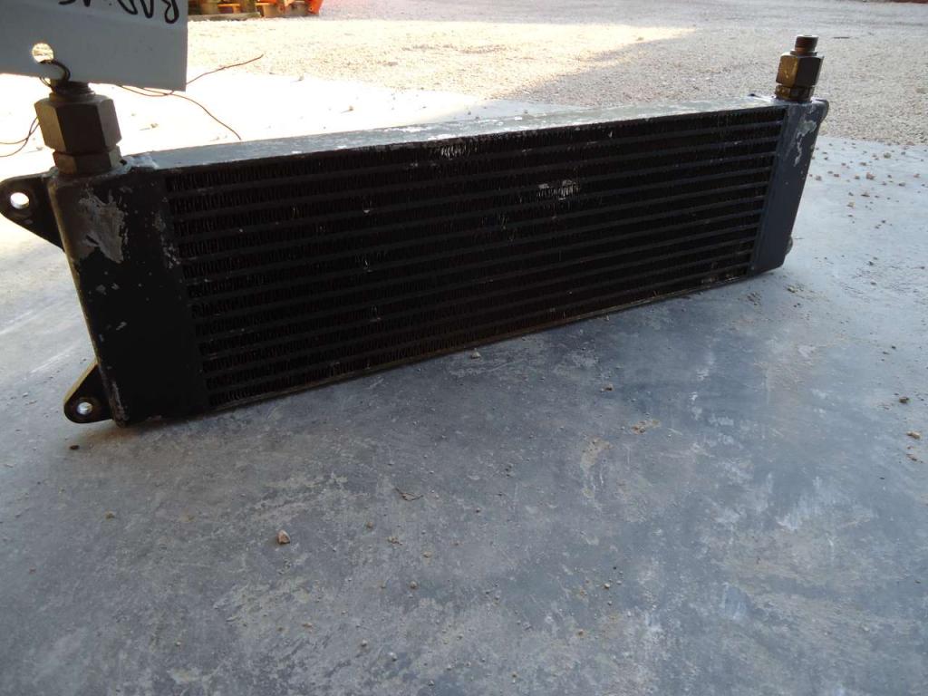 Refroidisseur d'huile hydraulique pour Fiat Hitachi W130 Photo 3