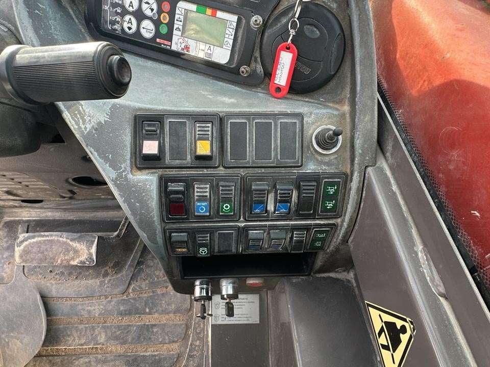 Manitou MRT2540 4x4 Photo 17