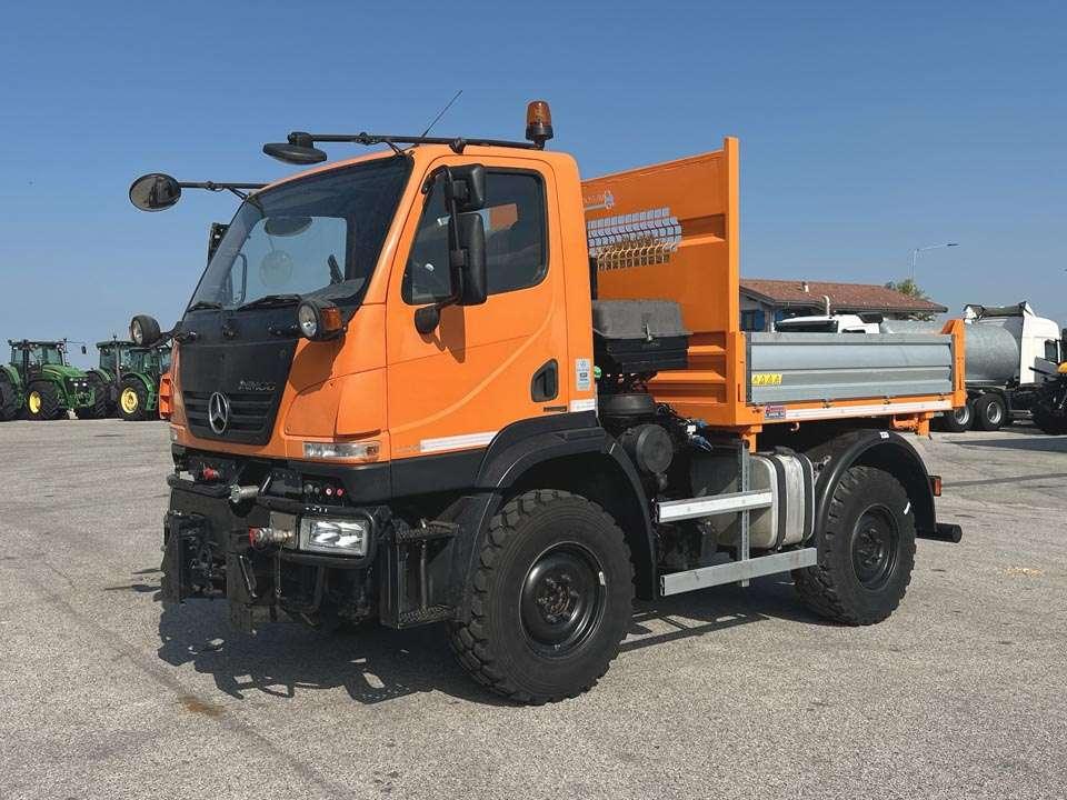 Mercedes-Benz UNIMOG U20 4X4 Photo 1