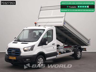 Ford e-Transit 184pk Elektrisch 68kWh 310km WLTP Kipper Airco Cruise Camera CarPlay Open Laadbak Airco C en vente par BAS World B.V.
