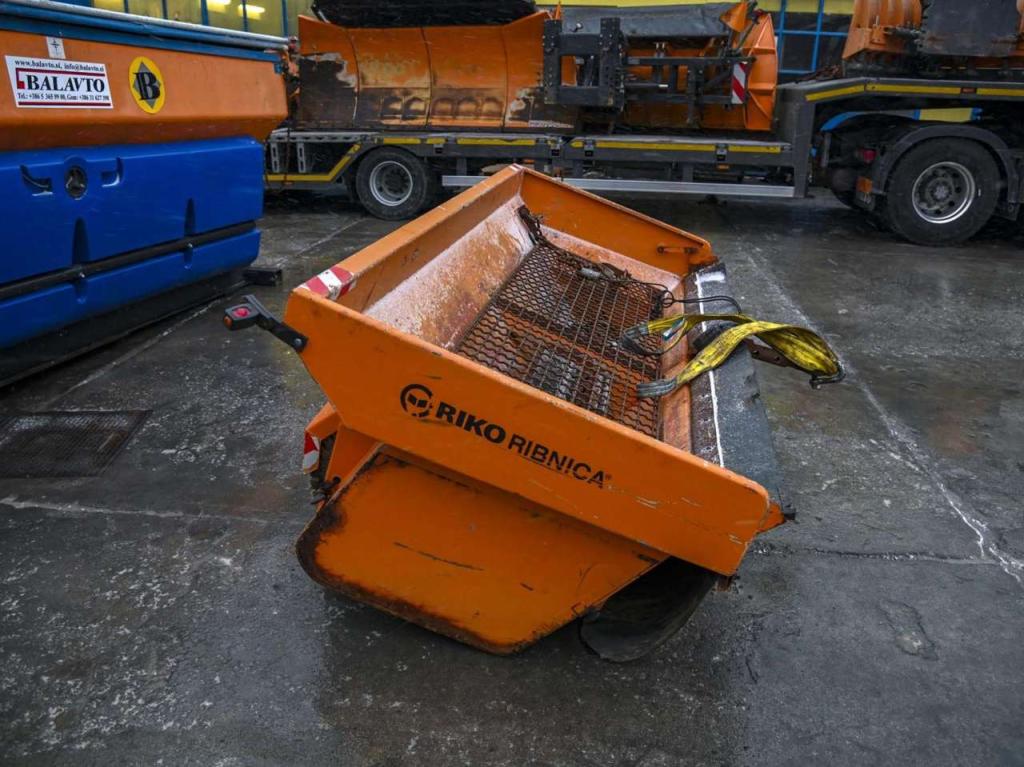 Riko Ribnica rear longitudinal spreader VP12/27 Photo 10