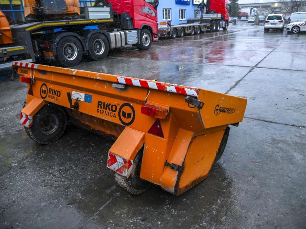Riko Ribnica rear longitudinal spreader VP12/27 Photo 6