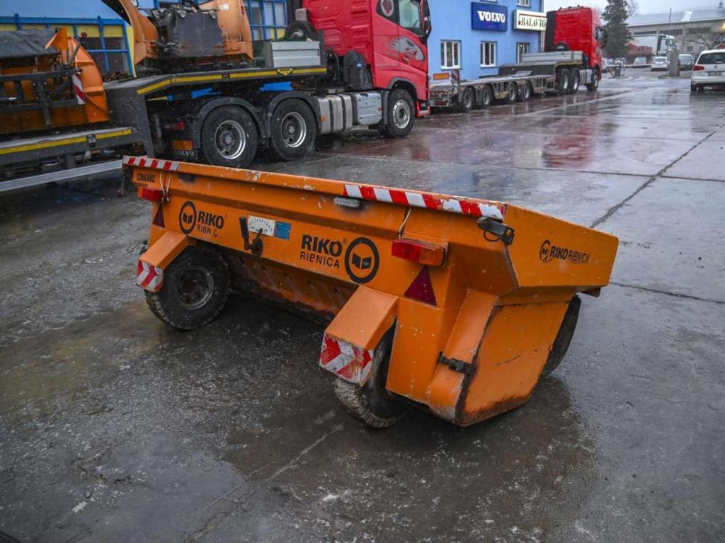 Riko Ribnica rear longitudinal spreader VP12/27 Photo 9