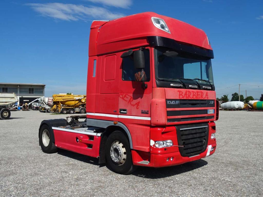Daf XF105.480 Photo 3