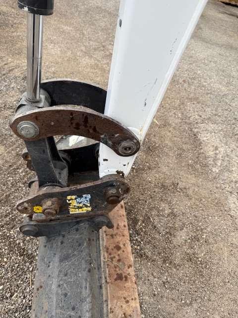 Bobcat e27z Photo 8