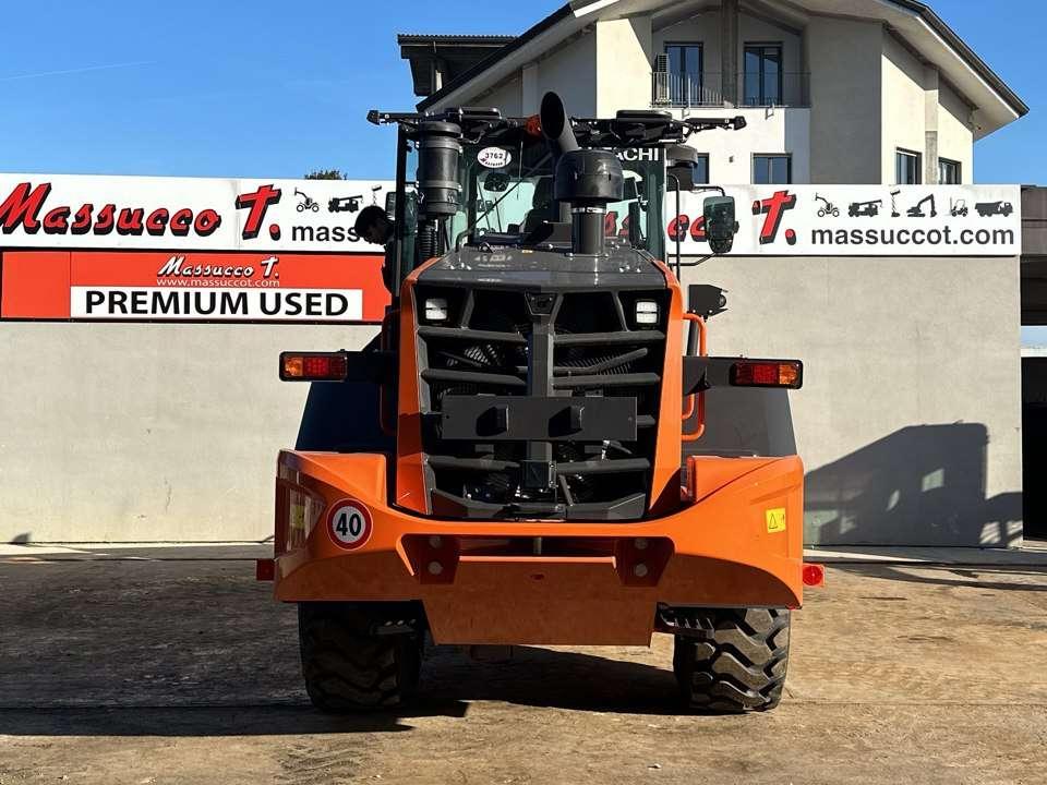 Hitachi ZW180PL-7 Photo 21