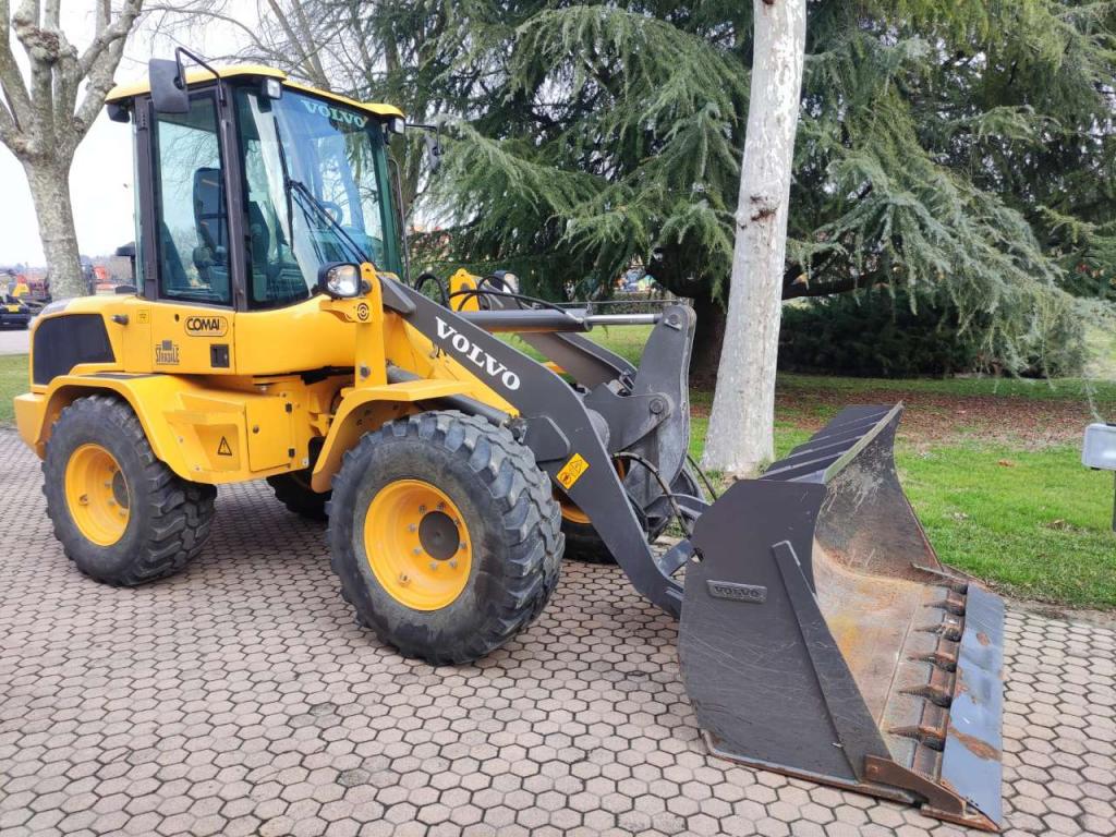 Volvo L35GS Photo 3