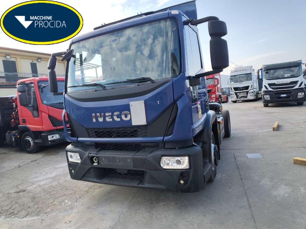 Iveco EUROCARGO CUBE 120-220 Photo 1