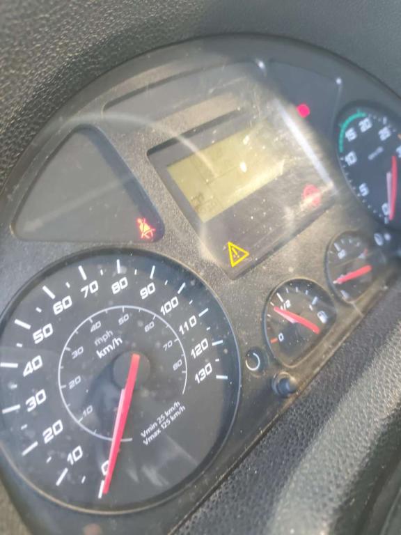 Iveco EUROCARGO CUBE 120-220 Photo 4