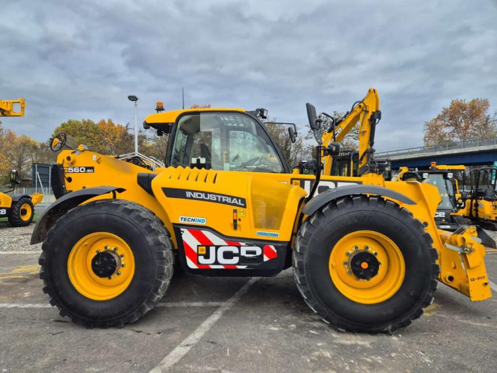 JCB 560-80 Industry Photo 7