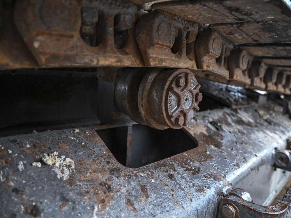 Volvo EC140EL Photo 14