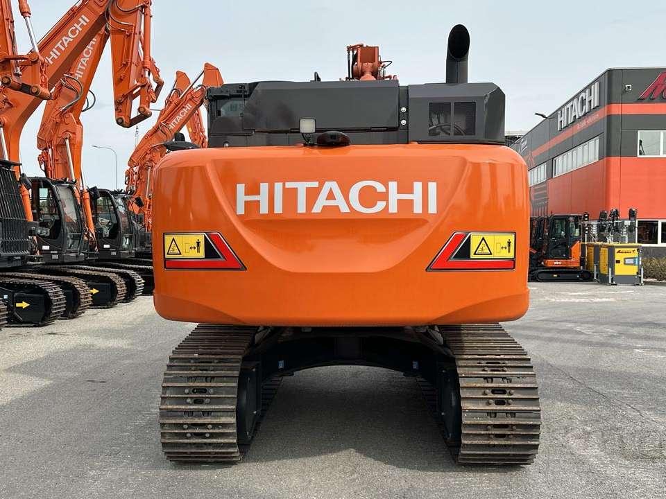 Hitachi ZX180LCN-7 Photo 22