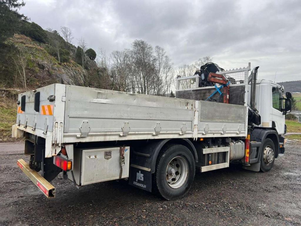 Scania 94D Photo 5