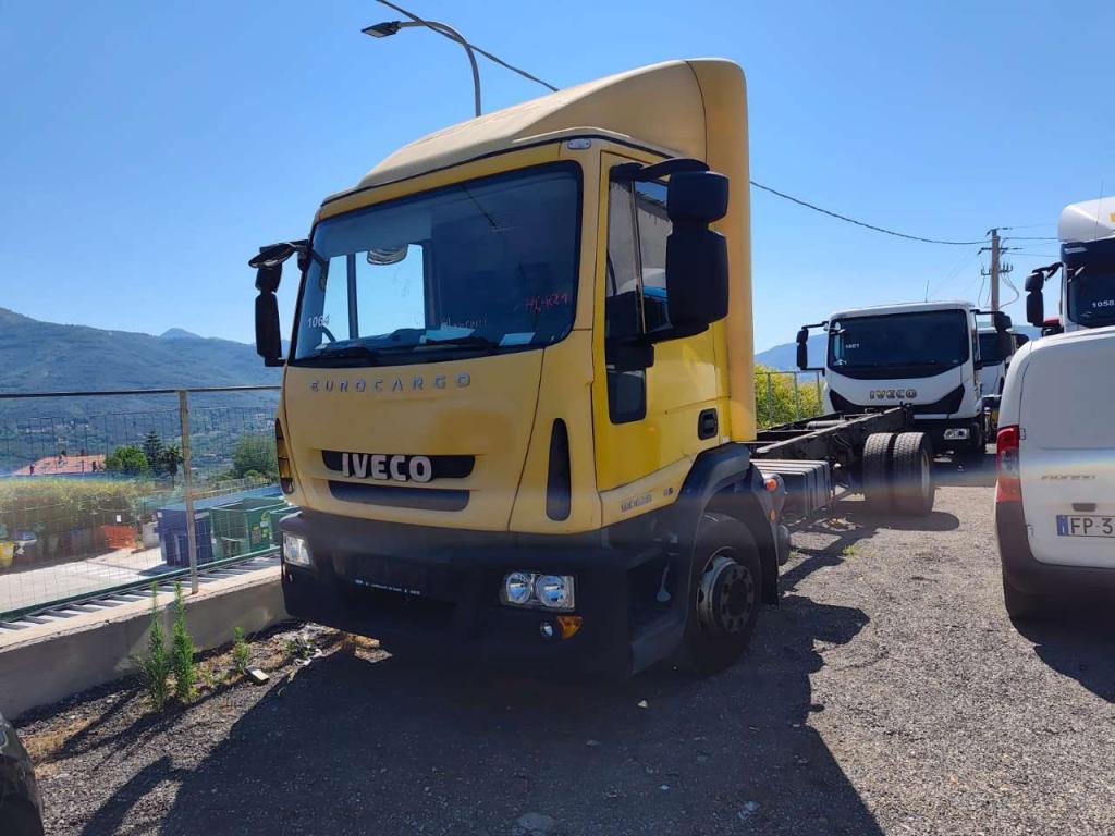 Iveco EUROCARGO CUBE 120E28P Photo 13