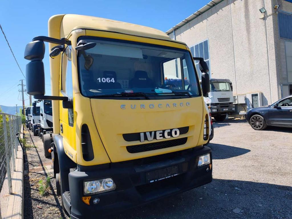 Iveco EUROCARGO CUBE 120E28P Photo 8