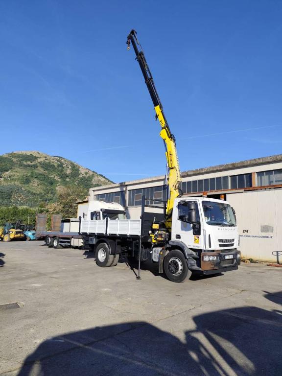 Iveco EUROCARGO 180E25K Photo 19