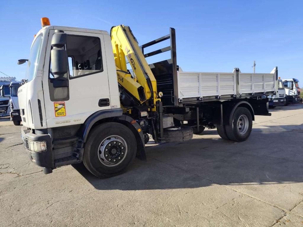 Iveco EUROCARGO 180E25K Photo 2