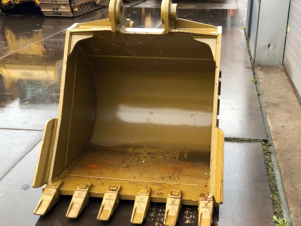 Caterpillar 325B/C/D Bucket Photo 3
