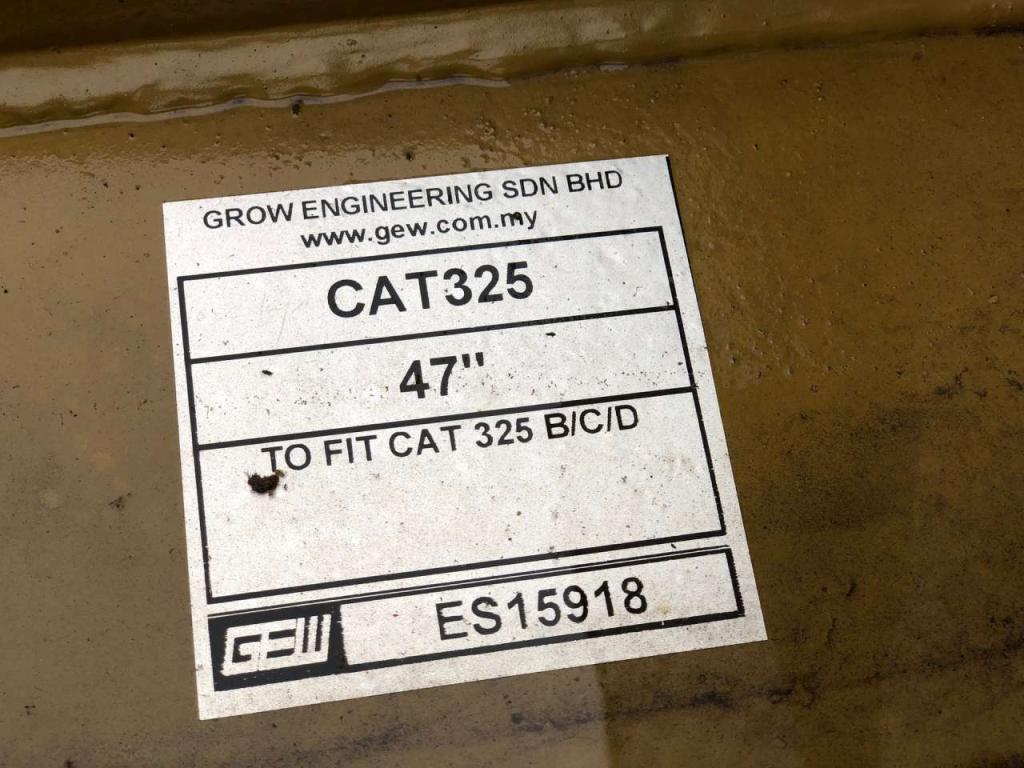 Caterpillar 325B/C/D Bucket Photo 4
