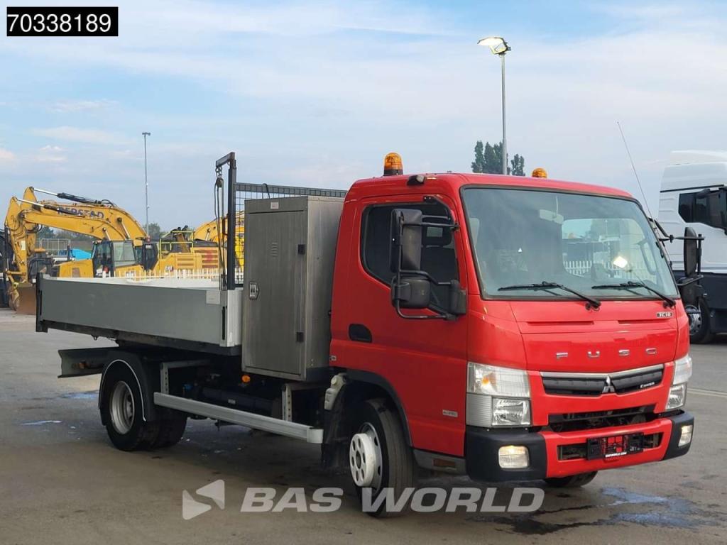 Mitsubishi 7C18 4X2 Photo 10