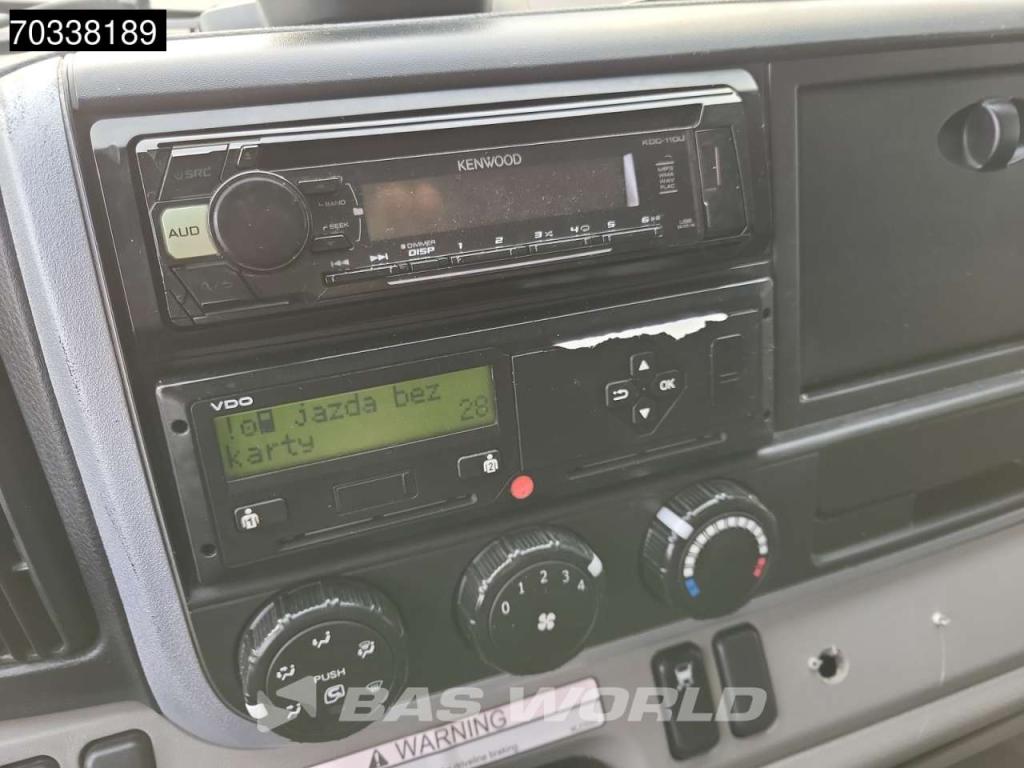 Mitsubishi 7C18 4X2 Photo 21
