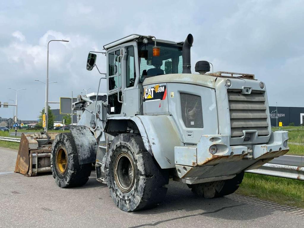 Caterpillar 930M Photo 3