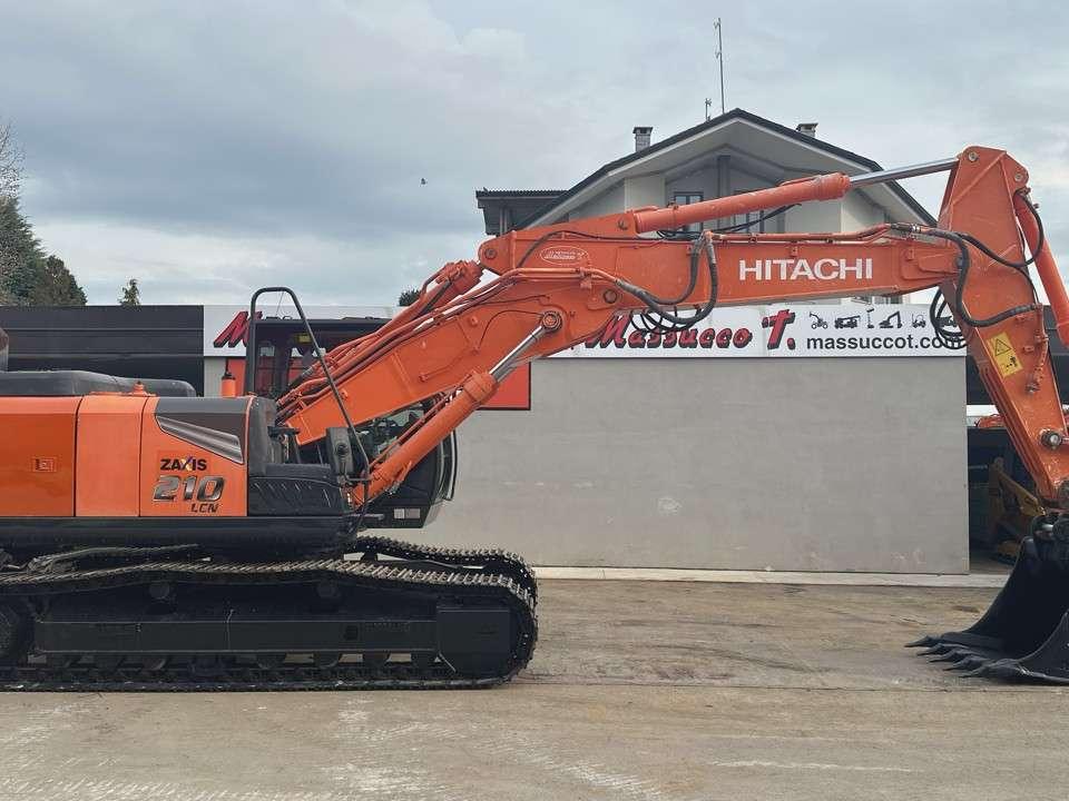 Hitachi ZX210LCN-5B Photo 18