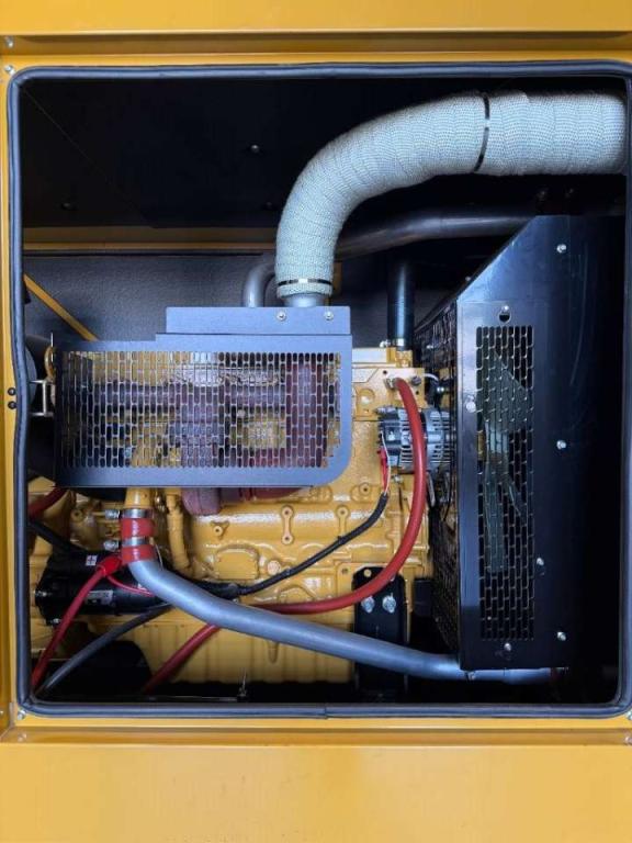 Caterpillar DE150GC - 150 kVA Stand-by Generator - DPX-18209 Photo 11