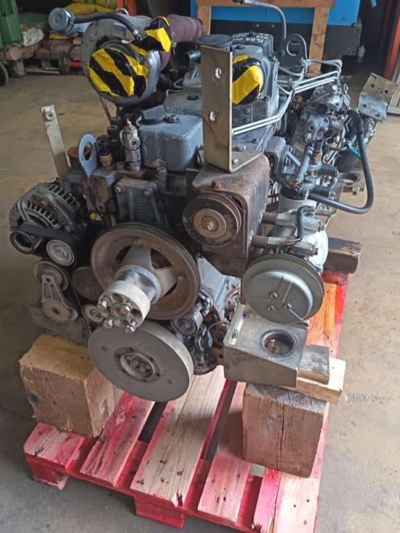 Moteur à combustion pour NEF F4BE 0684 Photo 2